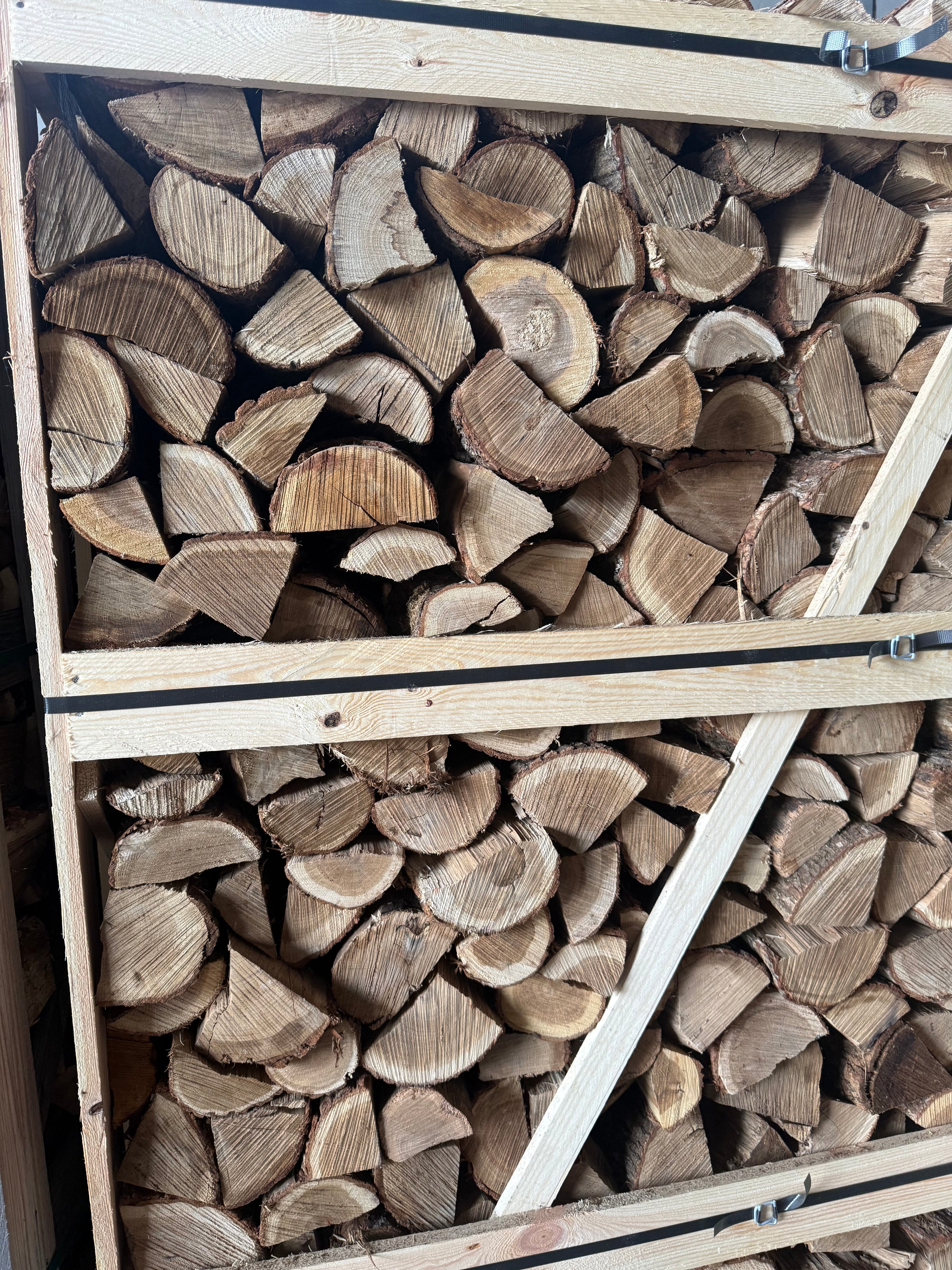 Oak Sauna Log Crate (1.8m³)